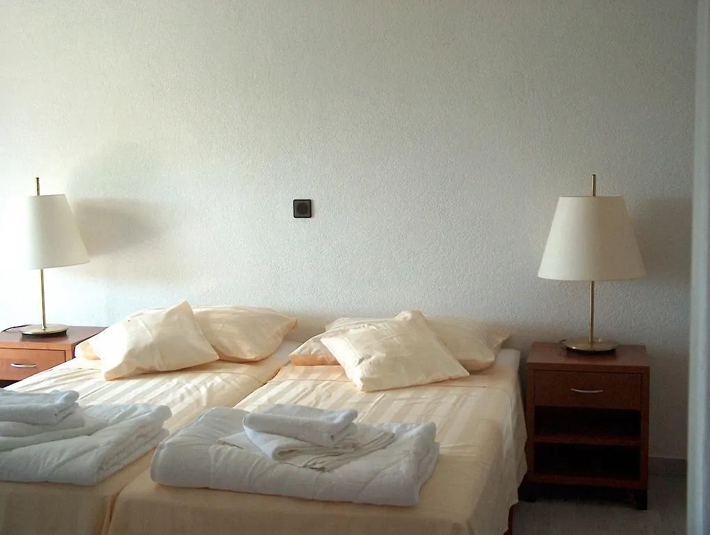 **** Guest house Villa Blanka Donji Okrug  Croatia
